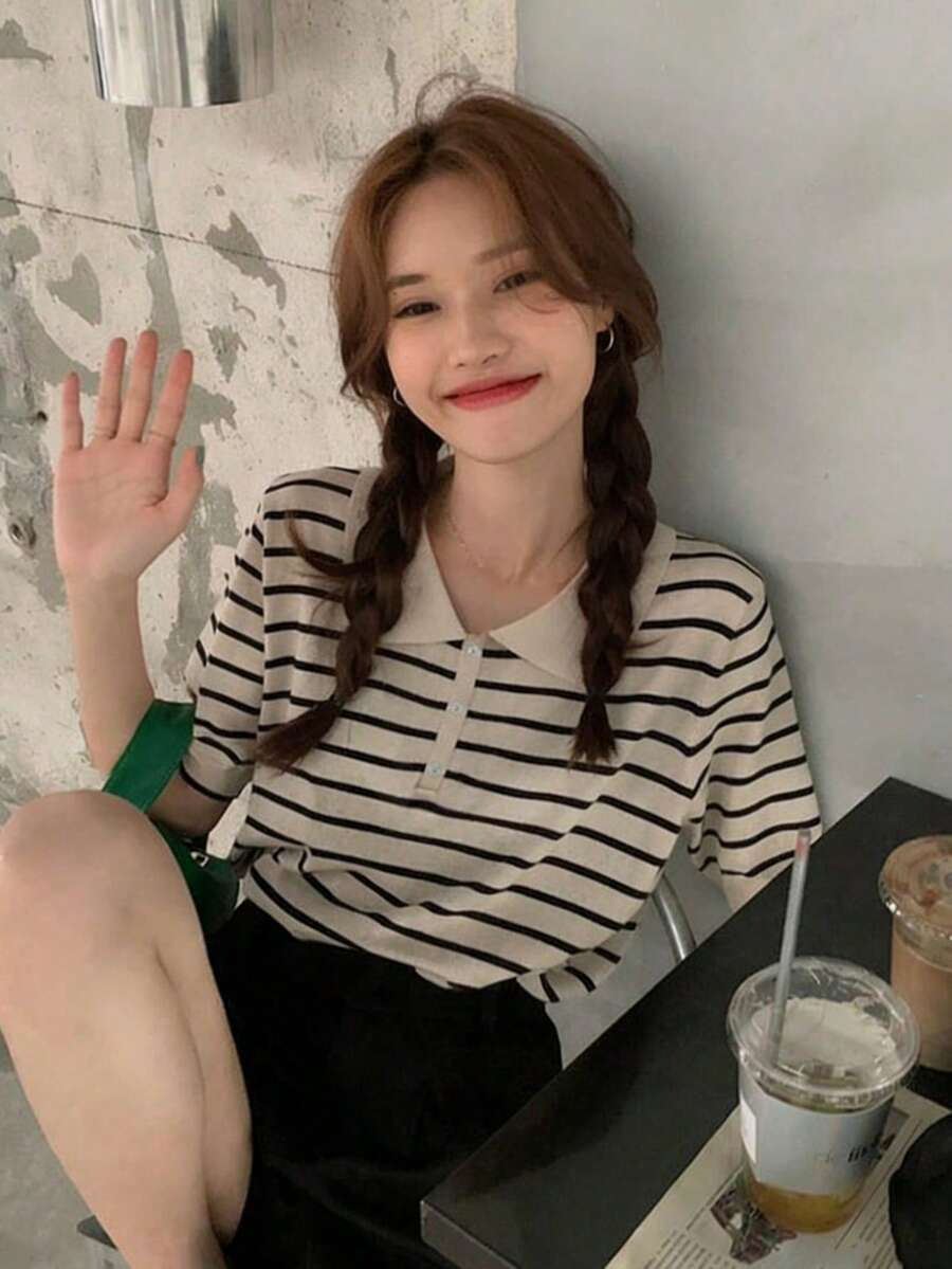 女士 Polo 领纽扣条纹百搭短袖上衣 - 杏色 - 查看 1