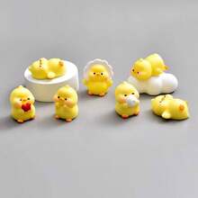 1 Set (6pcs) Cute Cartoon Decorations, Including A Lovely Little Yellow Duck Decor, Garden Decor, Mini Landscape House, And Office Decor. - Q - View 3