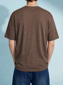 Disney 复古街头风米老鼠字母印花T恤，纹理面料，男士圆领短袖T恤。 - 咖啡棕 - 查看 2