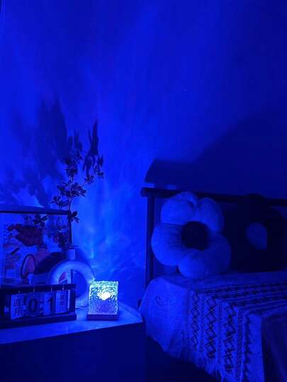 1pc 16 Colors Aurora Wave USB Night Light With Flame Effect & Starry Sky Projection, Touch & Remote Control, Glass Art Decor Lamp, Bedroom Christmas Party Decoration, Home/Office Ambiance Lighting, Underwater Night Scene & Atmosphere Decoration, Bedroom Projector Lamp, Bar Atmosphere Dynamic Light Show, High-Quality Projection, Lighting, Party Decoration