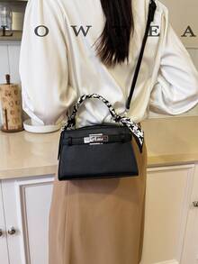 low tea New Summer Lychee Pattern Fashion Women's Handbag, Stylish Adjustable Shoulder Strap Decor Shoulder Crossbody Bag, Minimalist Solid Color High-End Metal Decor Commuter Shoulder Bag - Black - View 7
