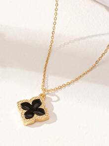 女士时尚四叶草项链 - 采用金色金属链制成，用途广泛，是生日、周年纪念日和其他特殊场合的完美礼物，增添一丝优雅气息。 - 黑色 - 查看 3