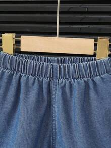 2pcs/Set Toddler Girls Denim Vest Outfit, Fashion New Style Cute Embroidered Ruffle Hem Sleeveless Top And Casual Shorts - Blue - View 5