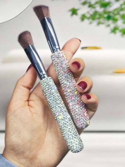 1pc Multi-Functional Makeup Brush, High-End Sparkling Artificial Diamond Triangular Highlighter Brush, Nose Contouring Brush, Soft Bristle Makeup Brush, Suitable For Powder Products, Creative Gift
