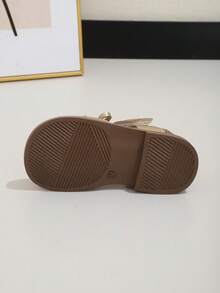 1双女婴时尚凉鞋，休闲百搭防滑橡胶鞋底魔术贴婴儿凉鞋 - 玫瑰金 - 查看 8