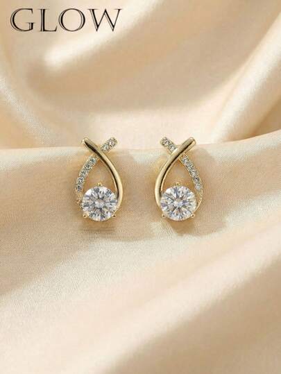 一对复古法式优雅几何交叉仿锆石耳钉，适合少女日常及节日佩戴