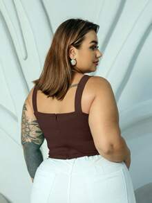 Women's Plus Size Cropped Summer Party Blouse With Neckline, Bengaline Fabric, Thick Straps, And Pointed Detail - 鏽棕色 - 查看 3