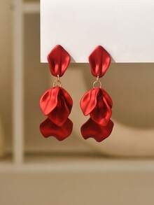 一对玫瑰花瓣流苏耳环，时尚简约的法式别致风格耳环，适合日常佩戴 - 玫瑰花瓣耳環 - 查看 5
