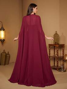 Đầm dạ hội cao cấp thanh lịch bằng chiffon, cổ vuông, phối sequin, tay áo choàng, xếp ly ở phần ngực, chất liệu chiffon dành cho nữ của SUPGIR. - Màu Đỏ Sâu - Xem 3