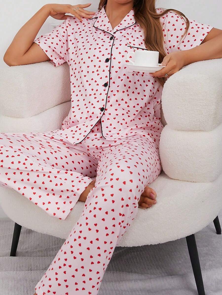 Bộ đồ ngủ nữ nhẹ nhàng, thoải mái, in hình trái tim lãng mạn, tay ngắn và quần dài. - Nhiều màu - Xem 1