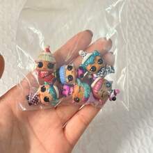 LOL SURPRISE 一套6个全新精致大眼睛戴帽子LOL惊喜迷你娃娃系列玩具，生日礼物，PVC材质，高3厘米，节日礼物，圣诞礼物 - 彩色 - 查看 8