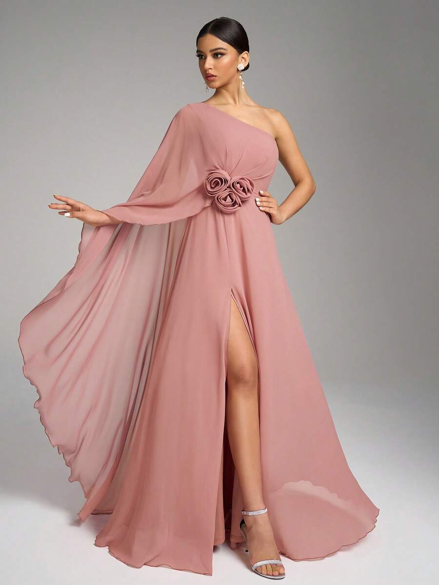 SUPGIR Đầm maxi chiffon xẻ tà họa tiết hoa với dây đeo vai và tay áo bồng bềnh, thích hợp cho đám cưới mùa xuân.