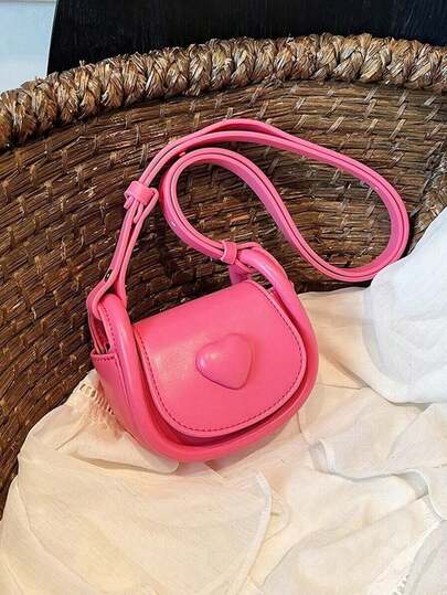Mini Fashionable Crossbody Bag, Minimalist Heart Shaped Saddle Bag