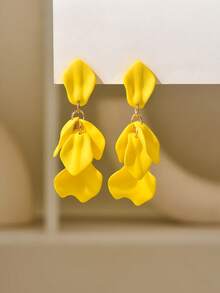 一对玫瑰花瓣流苏耳环，时尚简约的法式别致风格耳环，适合日常佩戴 - 玫瑰花瓣耳環 - 查看 7