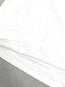 Disney 复古街头风T恤，饰有米老鼠标志印花，采用优质面料制成。男士圆领短袖T恤。 - 白色 - 查看 5