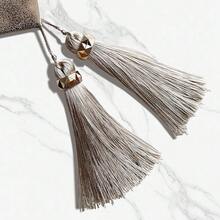 Camino de mesa de champán glamoroso de 13 x 98 pulgadas de largo, de doble capa con patrón abstracto y borlas de lujo para decoración del hogar en la mesa de café, sofá, cómoda, mesa de comedor y chimenea - Champán - Ver 5