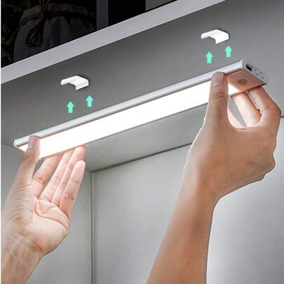 1个无线感应LED灯，3种颜色模式，USB充电，超薄智能LED橱柜衣柜灯，附带充电线，适用于橱柜、厨房、卧室、楼梯照明