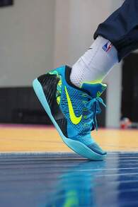 Nike Kobe 9 Elite Low Protro Basketball Shoes, Versatile Anti-Twist Comfortable Low-Top, Men, Blue - Blue - View 6