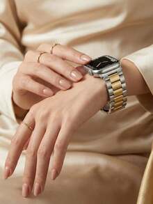 1条男女通用不锈钢表带，适用于 38mm 40mm 41mm 42mm 44mm 45mm 46mm 49mm，奢华银金色表带，适用于 Series Ultra 3/2/1 11 10 9 8 7 SE3 6 5 4 3 2 1，时尚智能表带，适合日常商务场合，是圣诞节、生日、母亲节、周年纪念日送给男士和女士的绝佳礼物。 - 銀金色 - 查看 7