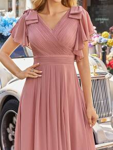 Vestido de dama de honor de gasa de moda, de manga corta, adecuado para compromiso, boda, vacaciones, baile de graduación. Vestido largo formal de noche de unicolor con cuello en V, fruncido y abertura alta, color rosa primaveral - Rosa - Ver 2