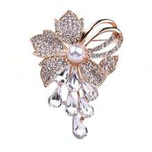 Pearl Water Drop Temperament Luxury Fashion Brooch High-End Corsage New Suit Accessories Coat Temperament 2026 Pin - [Ngọc trai giọt nước]Thiết kế đính đá - Xem 5
