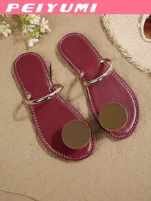 PEIYUMI 女士时尚平底凉鞋，饰有绑带细节 - 露趾，套穿式，人造革，舒适TPR鞋底 - 适合休闲穿着，女士凉鞋 - 酒紅色 - 查看 4