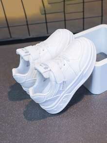 1 Pair Girls' New Student Skate Shoes, Non-Slip Soft Sole With Hook And Loop, Suitable For Spring And Autumn - White - View 3