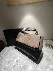 Two Tone Quilted Women's Crossbody Bag, Gray Black Suede Leather Wallet, Gold Hardware, 29x19.5x12 Cm - Gris y negro - Ver 3