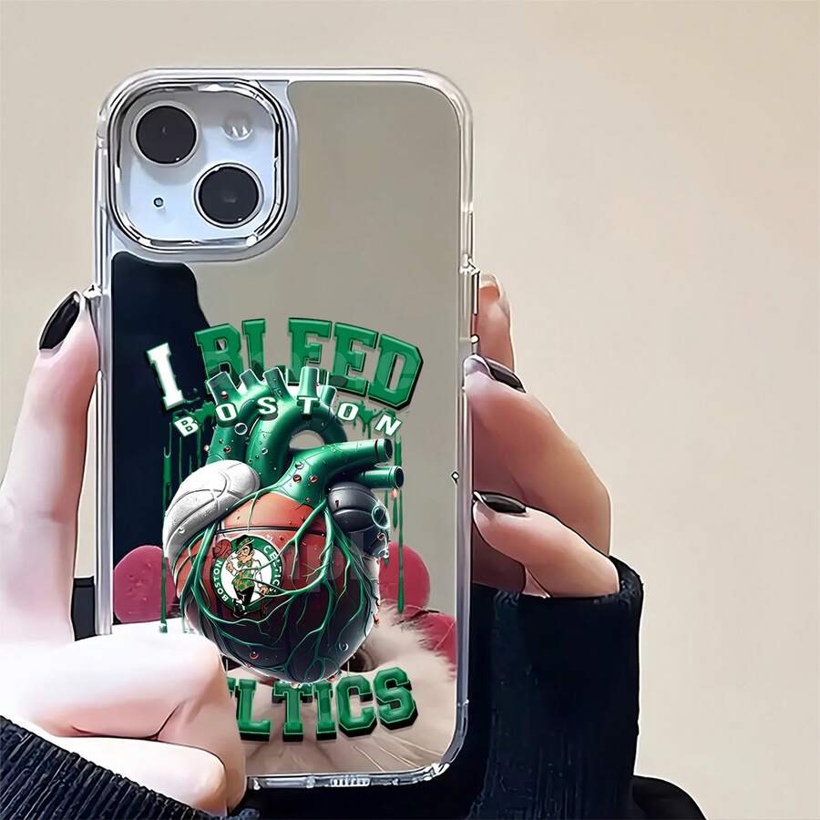 El corazón de los Celtics rebosa orgullo bostoniano. Esta elegante funda es compatible con Samsung, Apple, VIVO, OPPO, , Transsion, , y Honor. Fabricada en silicona TPU, ofrece protección contra golpes y caídas, además de una sensación superior. Es un regalo ideal para familiares, amigos y seres queridos, y la opción perfecta para San Valentín y Año Nuevo.Funda de teléfono con espejo - Plateado - Ver 1