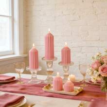 Esta dulce vela perfumada a rayas rosas tiene un diámetro de 5 cm y una longitud de 7,5 a 20 cm. Emite un aroma dulce y es sin humo. Es muy adecuada para la decoración del Día de San Valentín, regalos del Día de San Valentín, regalos festivos y cenas a la luz de las velas. - Vela - Ver 3