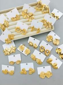 24 件装 - （随机）金色耳环，不锈钢材质，优雅款式，防过敏不锈钢耳环套装，送给女性朋友的最佳耳环礼物。（随机） - 彩色 - 查看 2