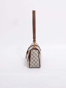 Classic Vintage Paris Bag With Distressed Pattern And Strawberry Print, Retro And Romantic. Comes With Long And Short Shoulder Straps, Can Be Worn Over The Shoulder Or Carried On The Arm. Suitable For Commuting, Dates, Shopping, Valentine's Day Gifts, And Other Occasions. - Multicolor - View 5