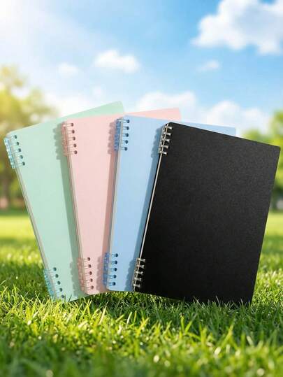 Sổ tay lò xo A4, giấy dày 110gsm, 120 trang (60 tờ), 4 màu để lựa chọn, túi đựng tích hợp, thoải mái khi sử dụng. Còn được gọi là sổ tay lò xo, sổ tay gáy xoắn, sổ tay rời, cỡ B5, 120 trang (60 tờ).