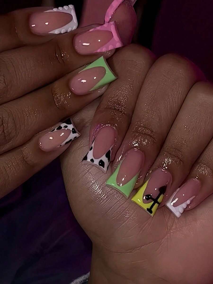 24片中号粉色鸭嘴白色法式美甲贴纸，采用优质亚克力材质，包含1瓶凝胶指甲油和1把指甲锉，适合女士和女孩日常使用及派对场合。 - 彩色 - 查看 1