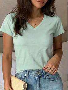 Playera de algodón mujer escote en V diseño básico cómoda casual versátil suave transpirable ligera esencial imprescindible moderna práctica elegante minimalista combinable diaria ajuste clásico flexible relajada ideal guardarropa funcional durable básica calidad - verde menta - Ver 2