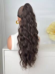 ZURO 26英寸长波浪卷合成假发马尾接发，黑/棕色，爪夹式，耐热纤维，适合女性、女孩，可用于派对和日常佩戴。 - 黑棕色 - 查看 4