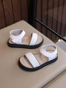 "Girls' Princess Bow Star-Print Sandals – Adjustable Ankle Strap, Soft Padded Footbed, Non-Slip Thick Sole, Cute Summer Casual Kids Footwear" - White - View 3