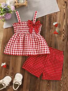 Bộ đồ 2 món cho bé gái gồm áo hai dây kẻ caro và quần short chấm bi, điểm nhấn là nơ, trang phục mùa hè sành điệu và đáng yêu cho bé gái sơ sinh/trẻ nhỏ. - Đỏ - Xem 2
