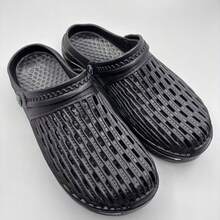 Men's Breathable Hollow Slip-On Sandals, Non-Slip Thick Soft Bottom Closed Toe Beach Slippers, Summer - Black - View 11