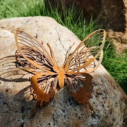 1pc Rustic Metal Butterfly Wall Art Decor, Vintage Double Layer Butterfly Outdoor Wall Decoration, Suitable For Garden, Yard, Living Room, Bedroom, Patio, Balcony - No Electricity Needed, Outdoor Fence Art Decor, Ideal Gift For Family And Friends