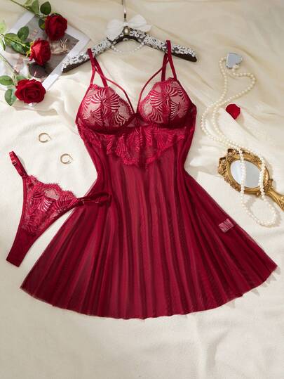 EverydayBra - Bộ 2 món đồ ngủ không dây màu đỏ đậm ren hoa dành cho nữ, thoải mái và mềm mại, gồm áo ngủ và quần lọt khe hơi trong suốt, gợi cảm và thanh lịch cho mọi mùa.