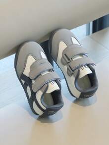 2026春秋新款儿童运动鞋，女童训练鞋，男童休闲运动鞋，幼儿软底跑步鞋 - 灰色 - 查看 1