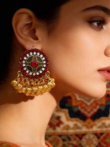 镂空花朵耳环，配有铃铛吊坠，波西米亚风格，百搭设计，可单独佩戴，也可搭配铃铛，适合节日场合。 - 彩色 - 查看 10