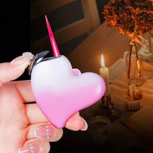 ACompatible For All Devices Heart-Shaped Lighter - Pink To White Gradient Cute Romantic Gift With Windproof Adjustable Flame, Compact & Durable Plastic Refillable (Fuel Not Included) - Love Gift For, Joke Novelty Lighter For / - 粉紅色心型打火機 - 查看 2