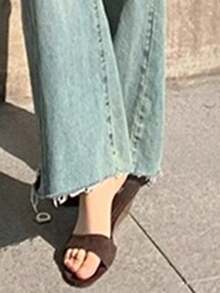 Women's Fashion 2026 Summer New French Suede Platform Slip-On Sandals, Versatile Low Heel Slip-On Slides - Brown - View 2