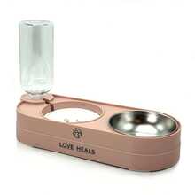 Durable Plastic Construction, Dog Water Dispenser, Dry/Wet Separation, Pink/Green - 500ml - View 1