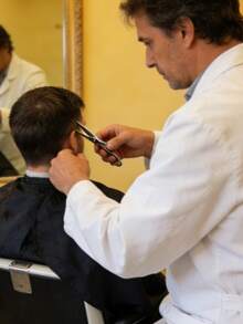 1把专业不锈钢美发剪刀，适用于美发沙龙和理发店 - 銀色 - 查看 5