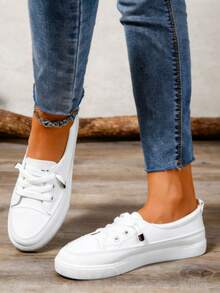 Women's White Classic Versatile Round Toe Slip-On Casual Lace-Up Soft Comfortable Flat Outdoor Sports Casual Sneakers, Simple Shoe Upper, Smooth Lines, Overall Clean And Neat. Suitable For Spring, Summer, Autumn, Daily Outings, Campus, Holidays, Street Fashion Matching.Size Runs Large, Recommend Ordering One Size Down. - trắng - Xem 6