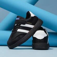 1 đôi giày thể thao đế bằng đa năng, phù hợp cho cả nam và nữ, lựa chọn chất lượng đồng hành cùng sự phát triển vui vẻ của trẻ em, phù hợp mọi mùa. - màu đen - Xem 2