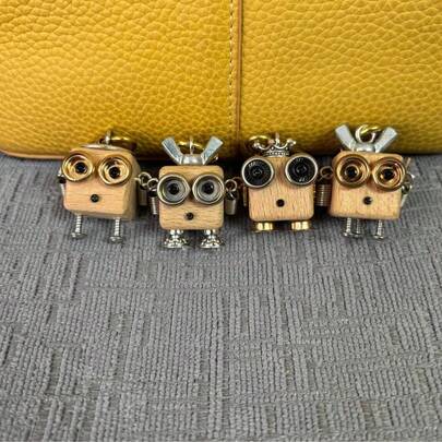 新款设计 - 创意汽车挂饰，手工朋克木质机器人吊坠，小礼物，节日礼物，生日礼物